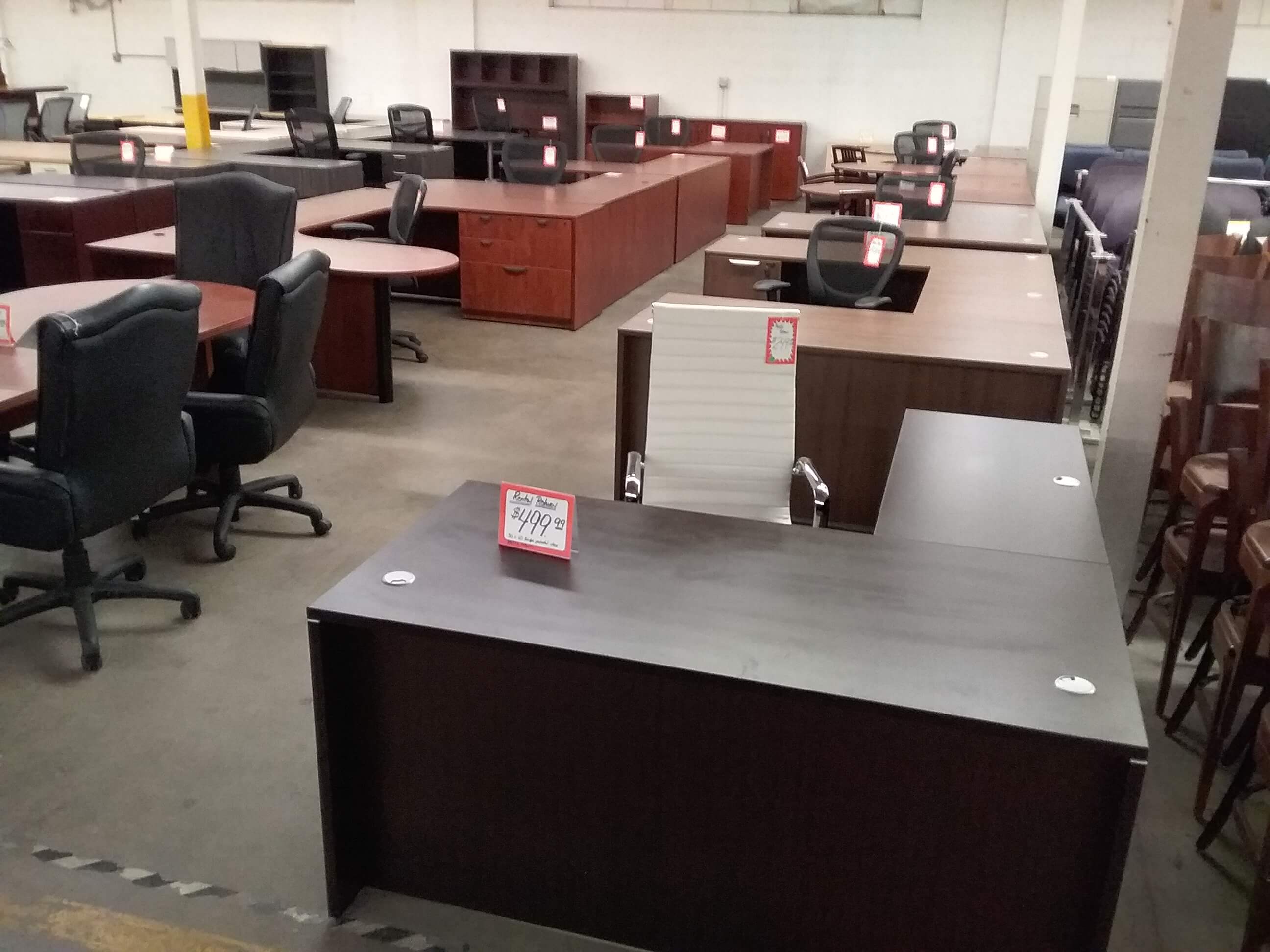 CLOSEOUT USED STUDENT CHAIRS 100'S IN STOCK! DESKS/TABLES TOO MANY STYLES 