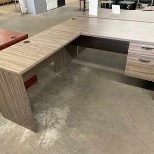 "BUDGET SAVER" Commercial Grade L-Shape Desk