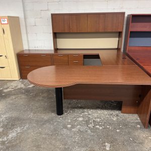 Rental Return Peninsula U-Shape Desk With Hutch/Lateral File Set