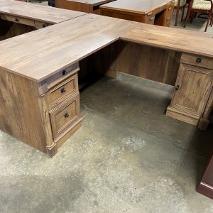 Used Transitional L-Shape Desks