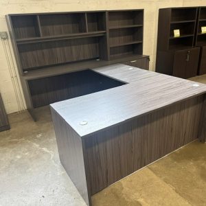 Super Saver Standard U-Station With Hutch